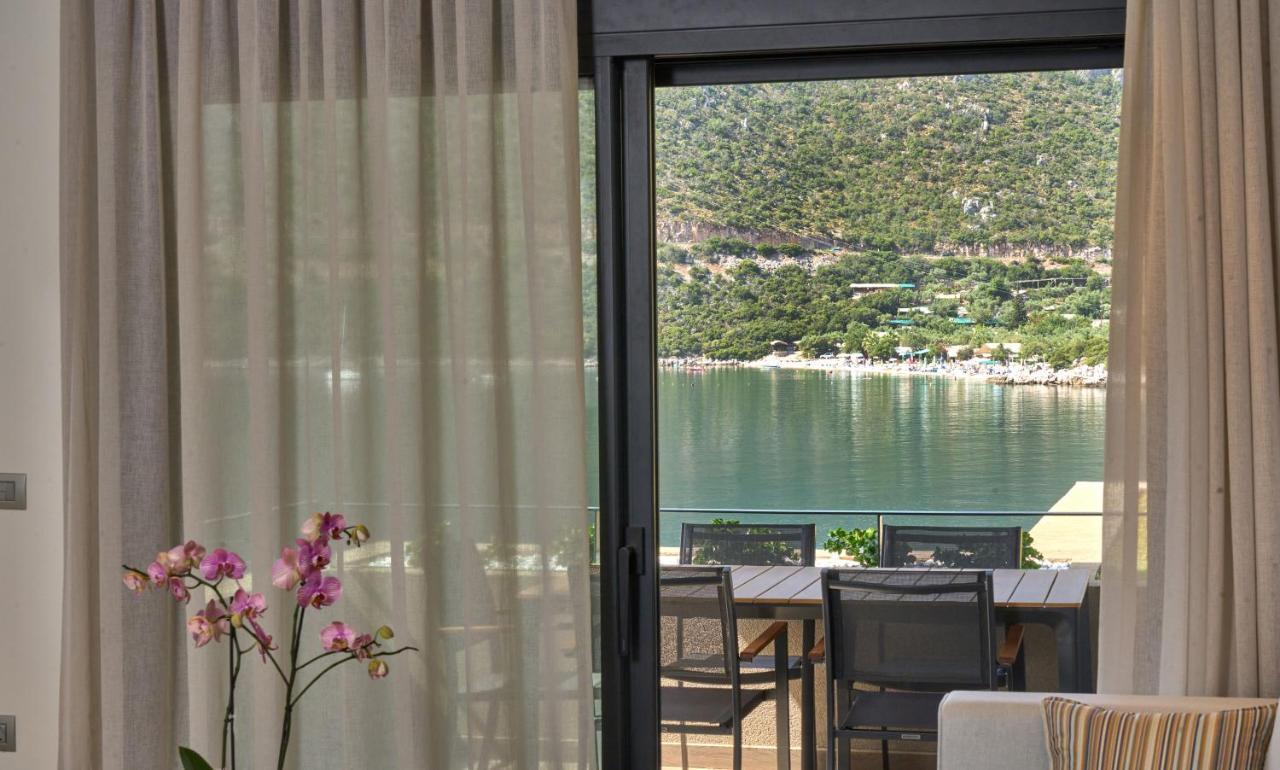 Into The Blue Suites Arkadiko Chorio Exterior foto