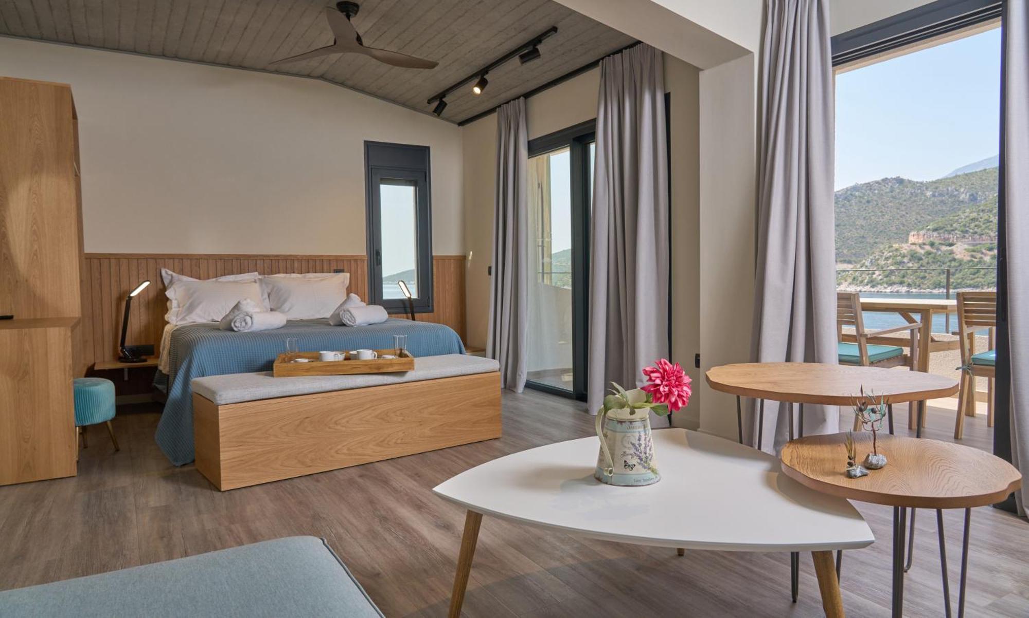 Into The Blue Suites Arkadiko Chorio Exterior foto